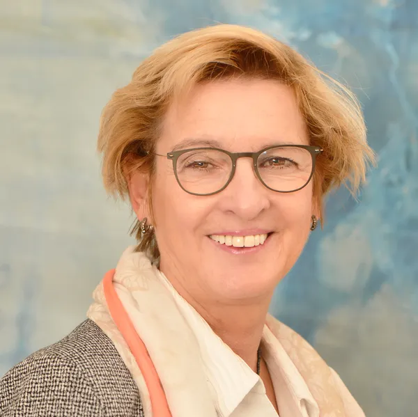 Porträt von Ute Zemann-Zipser